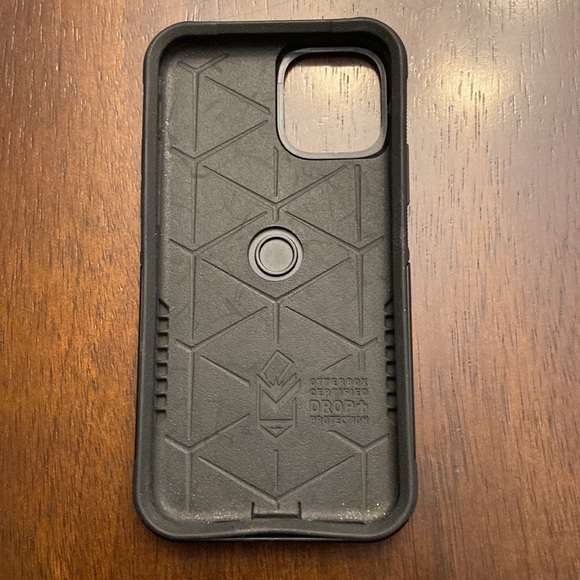 OtterBox iPhone 11 Pro Caae - Picture 2 of 4